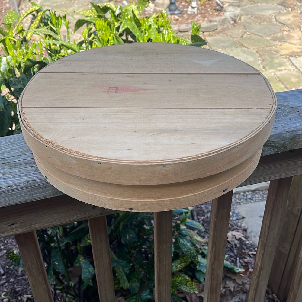 Vintage Primitive Round Banded Wood Cheese Box